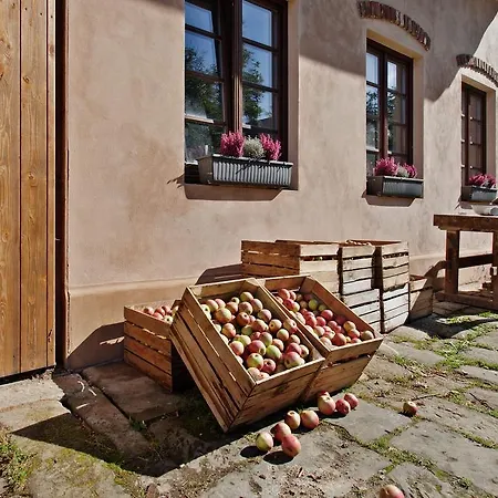 Lisnicka Stodola Lisnice (Central Bohemian)